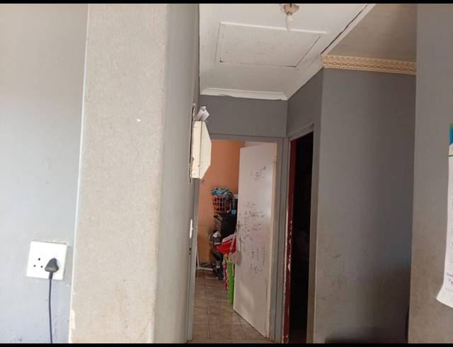 2 BEDROOM HOUSE FOR SALE IN UMHLATHUZE